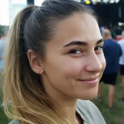 Женя